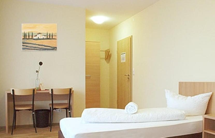 Campus Bad Kissingen Hotel Стая снимка